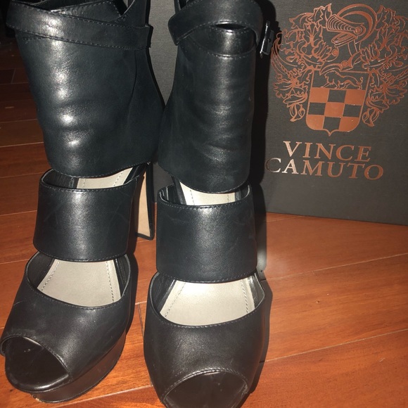 Vince Camuto Open toe heels, size 6.5 - Picture 2 of 7
